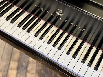 2001 Steinway MODEL M