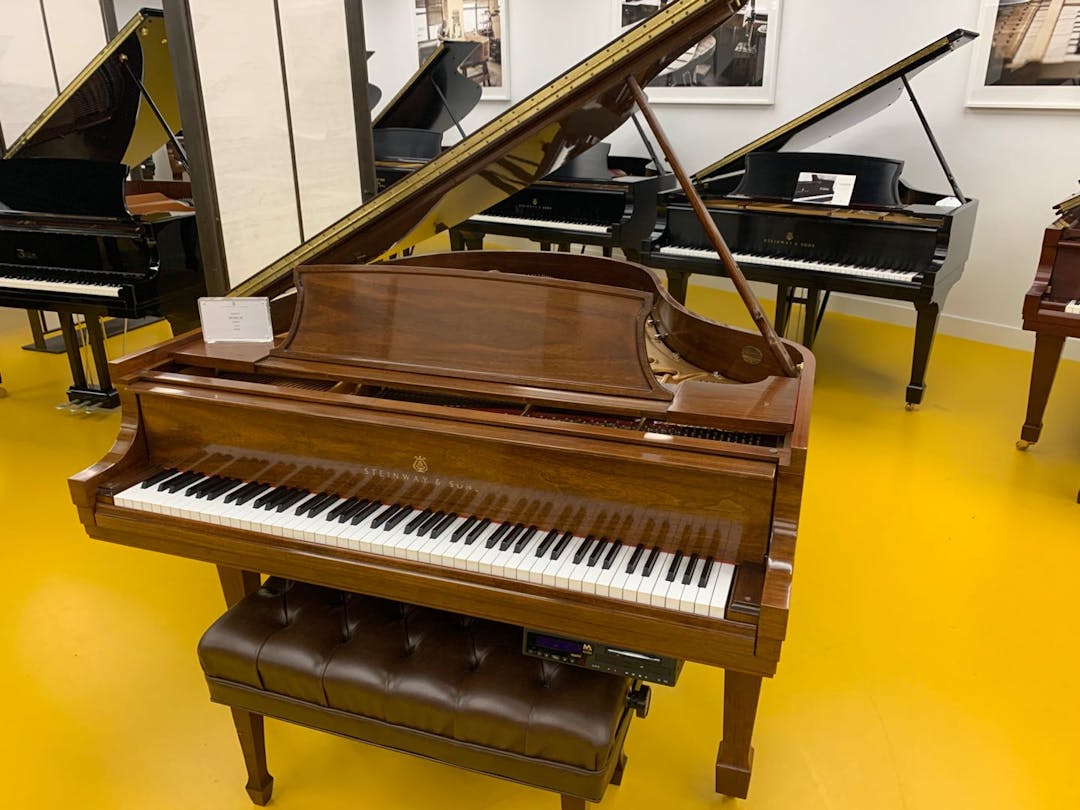 2005 Steinway MODEL M