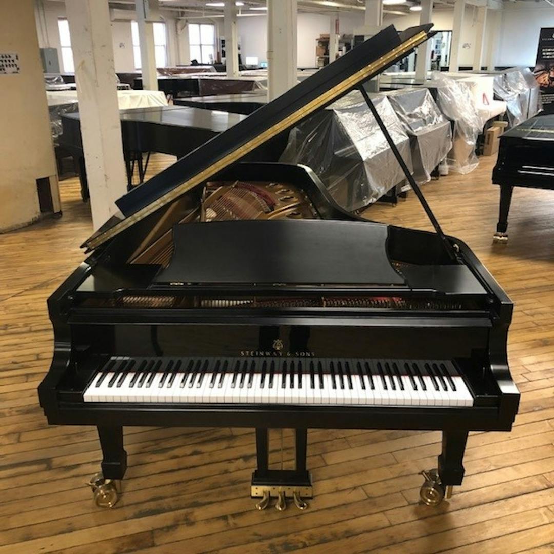 2014 Steinway MODEL D